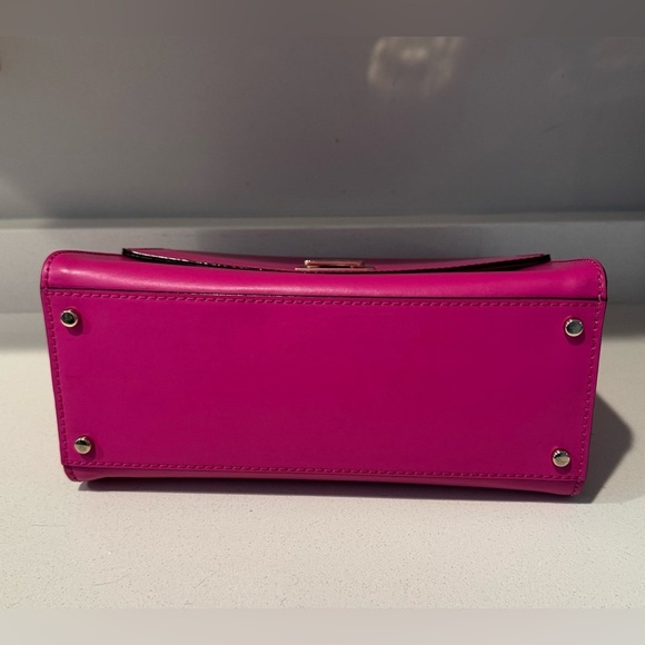 Kate Spade Doris Fuchsia Pink Satchel/Crossbody With Latch Closure Detail - Picture 7 of 11
